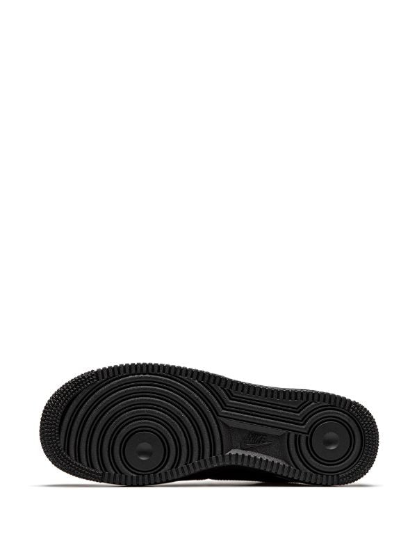 Air Force black supreme