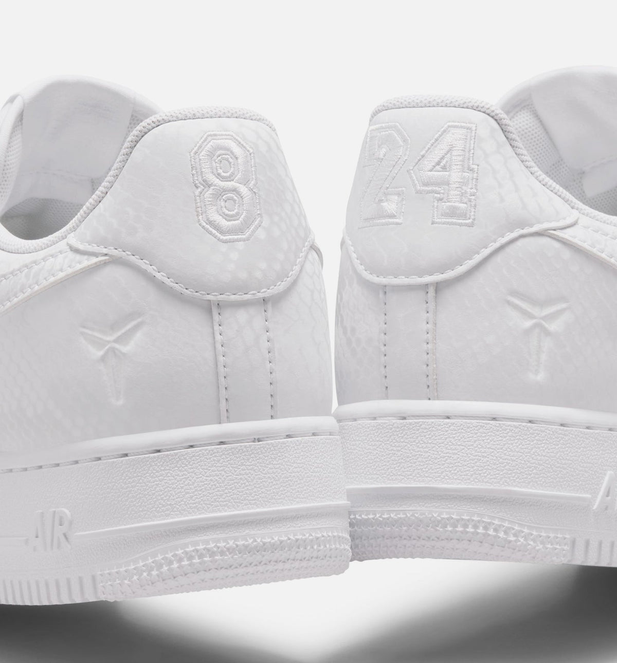 KOBE BRYANT X AIR FORCE 1 MAMBA