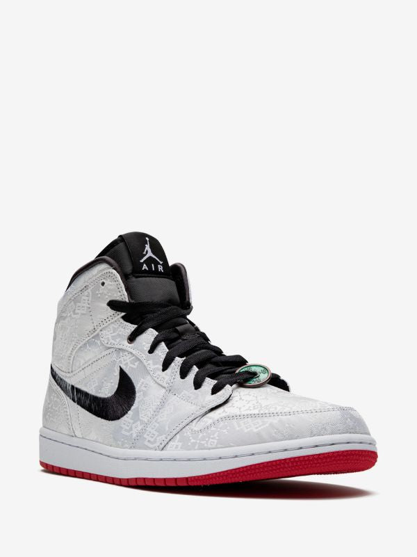 Jordan 1 Mid SE
Fearless Edison Chen CLOT