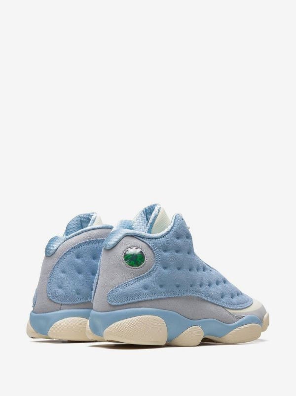 Jordan
x Solefly Air Jordan 13 Retro "I'd Rather Be Fishing"
