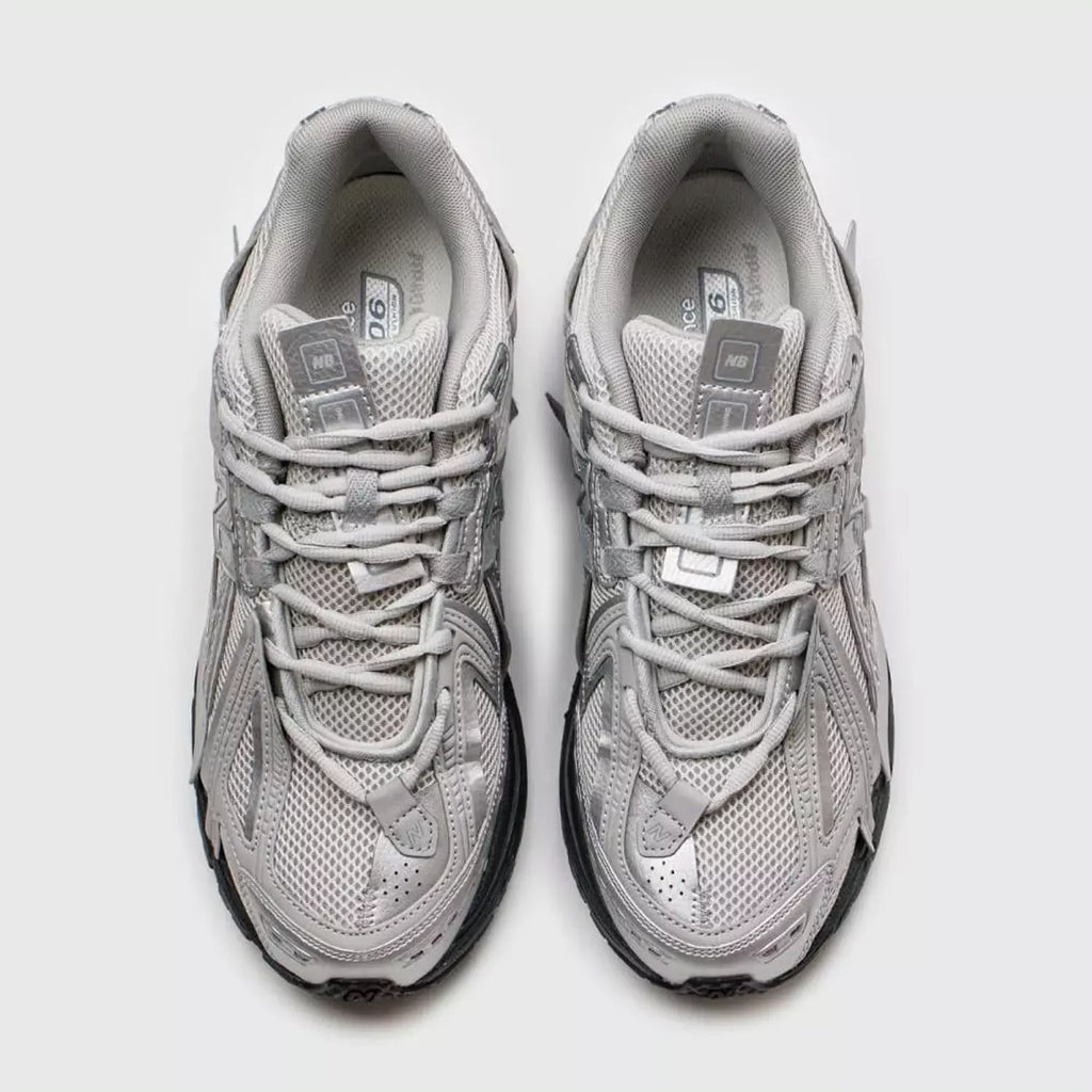 New balance 1906a concrete silver metalic