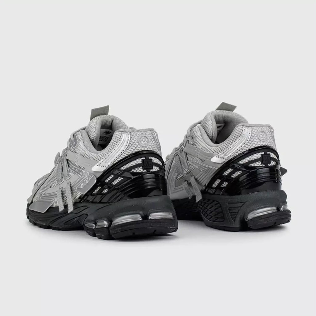 New balance 1906a concrete silver metalic