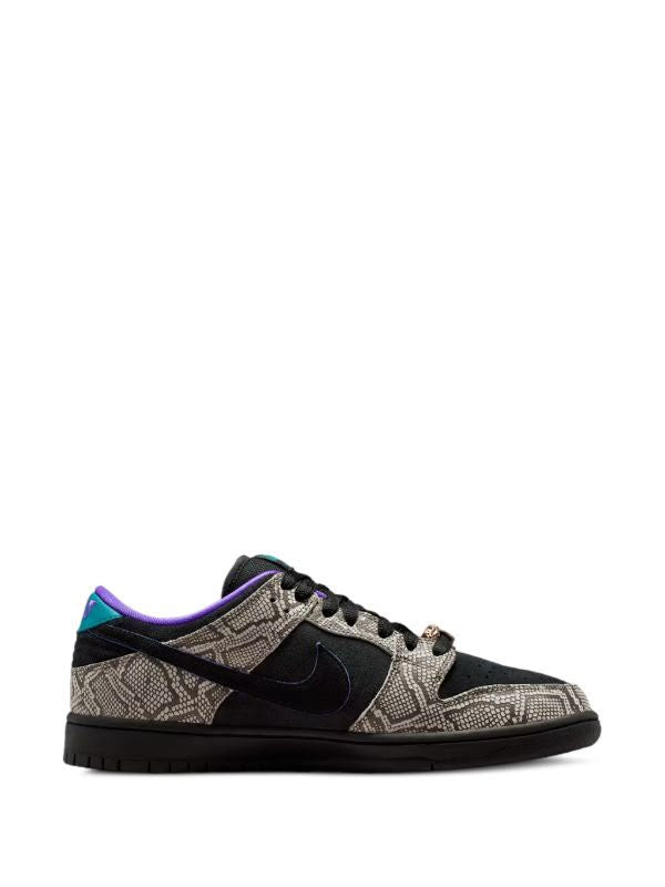 Nike SB Dunk Low x Dashawn Jordan Bright Spruce