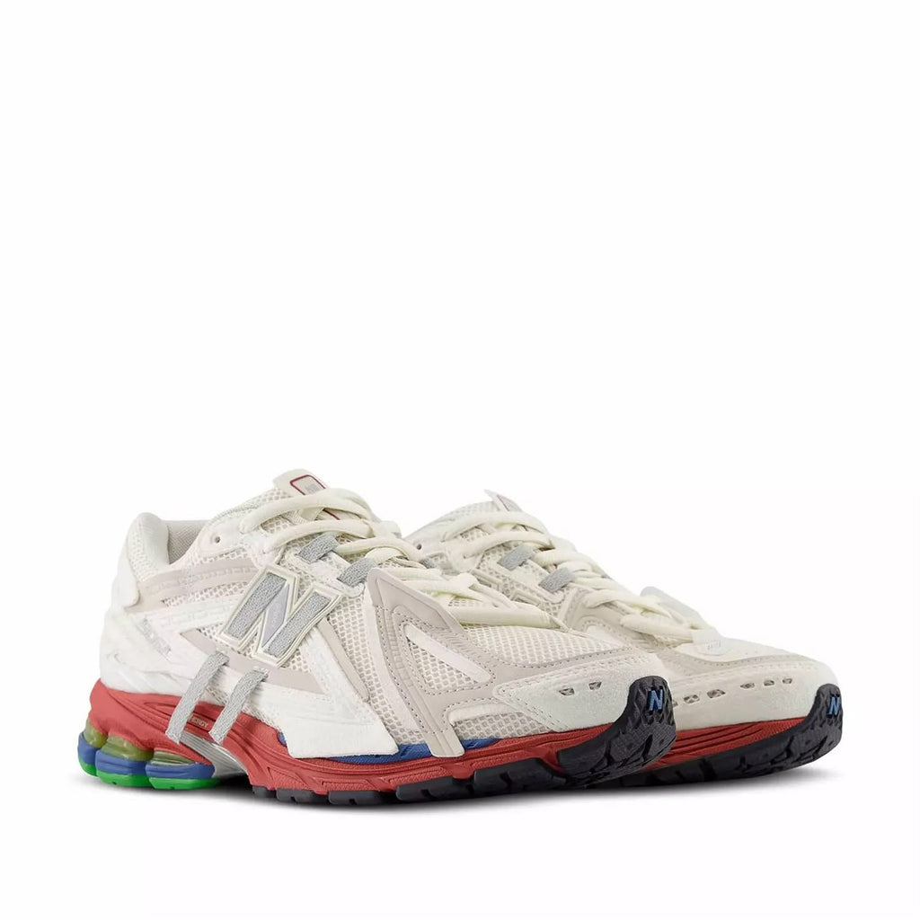 New Balance 1906A "Sea Salt Astro Dust"