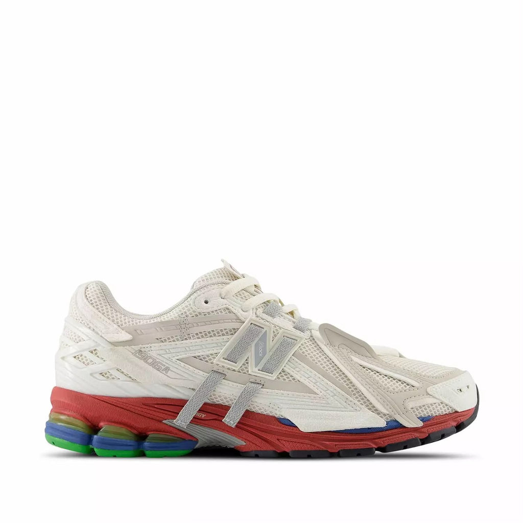 New Balance 1906A "Sea Salt Astro Dust"