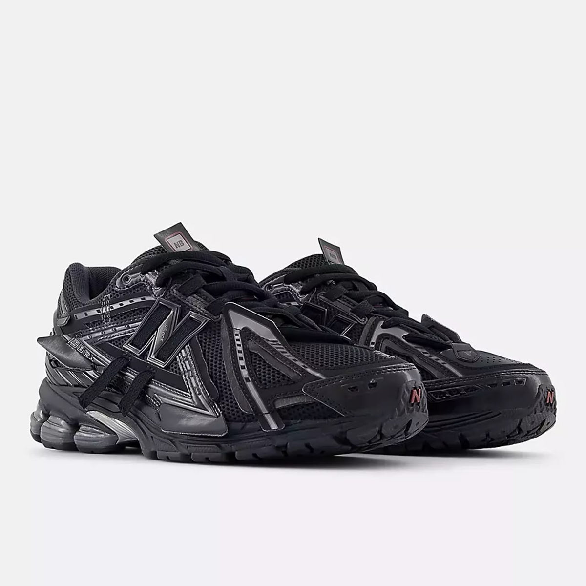 New Balance 1906A "Black Dark Silver Metallic"