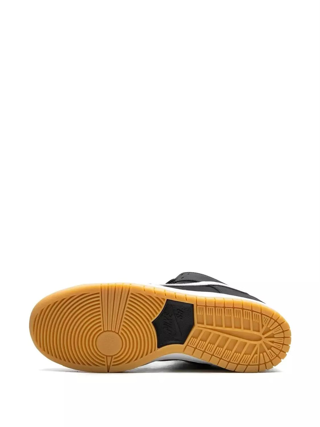Nike. SB Dunk Low Pro "Black Gum"