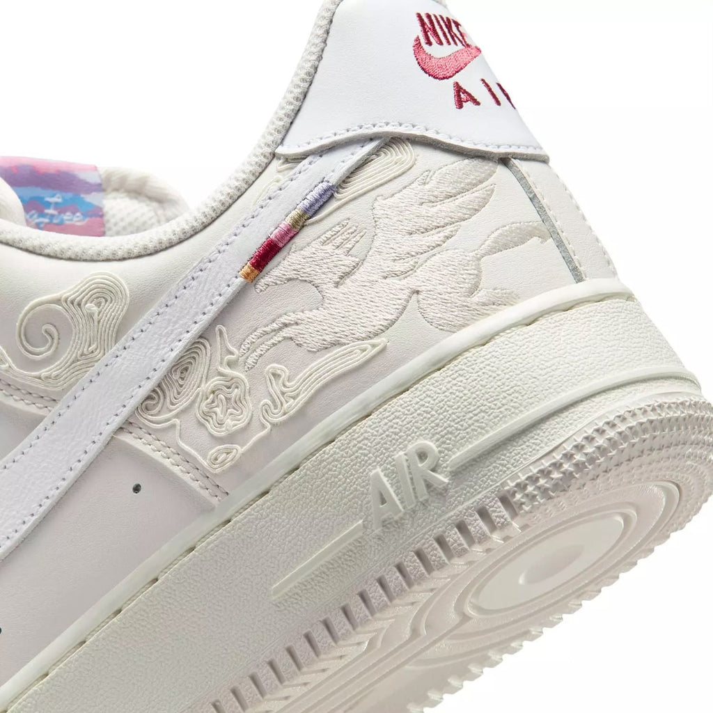 NIKE MENS AIR FORCE 1 '07 'YEAR OF THE HORSE' SHOES